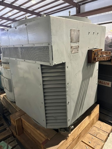 Vertical AC thumbnail 2