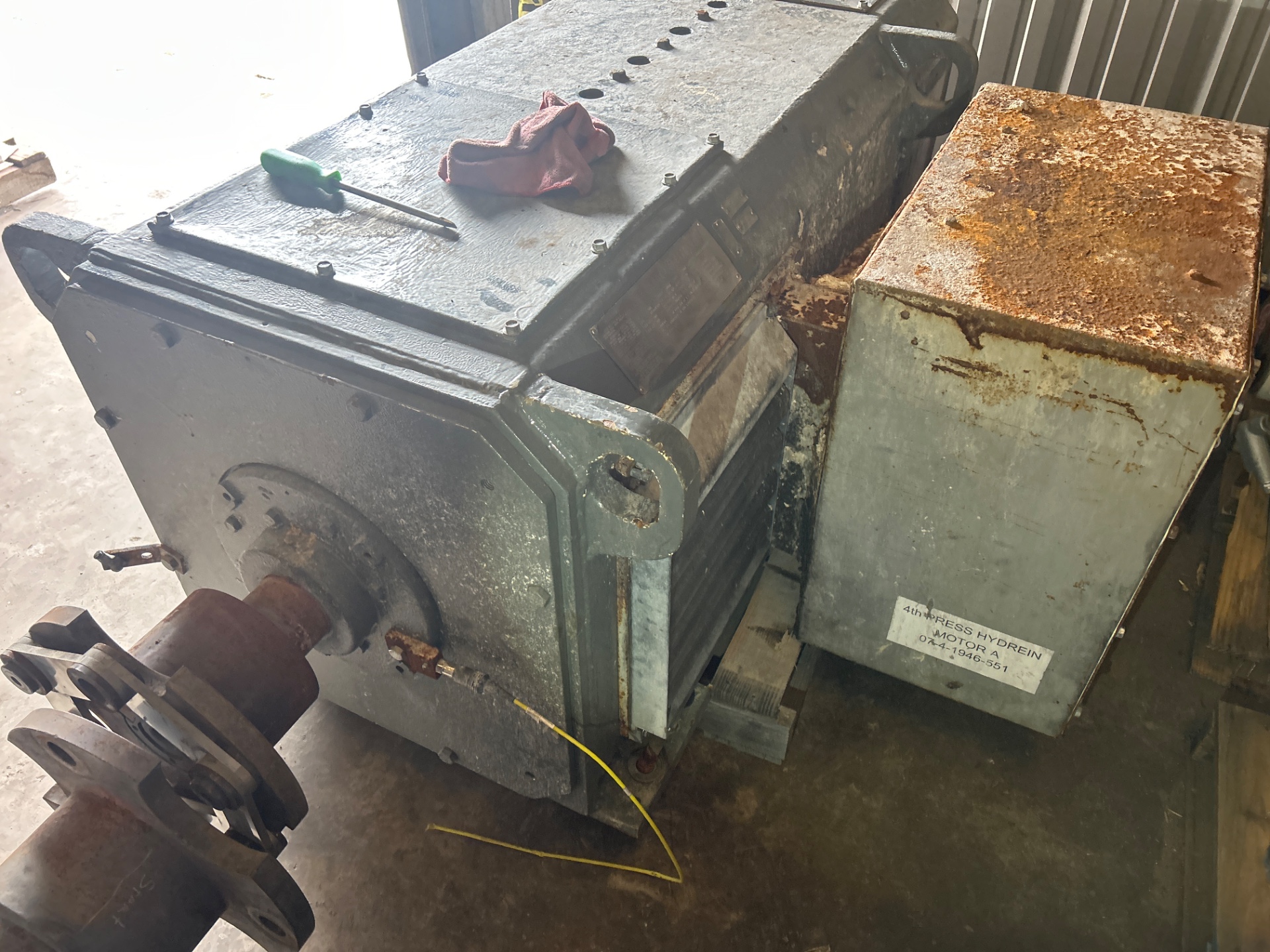 General Electric XA-2-40 thumbnail 3