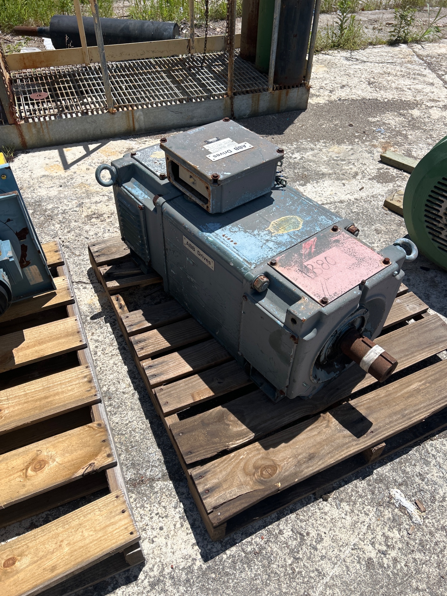DC Motor thumbnail 3