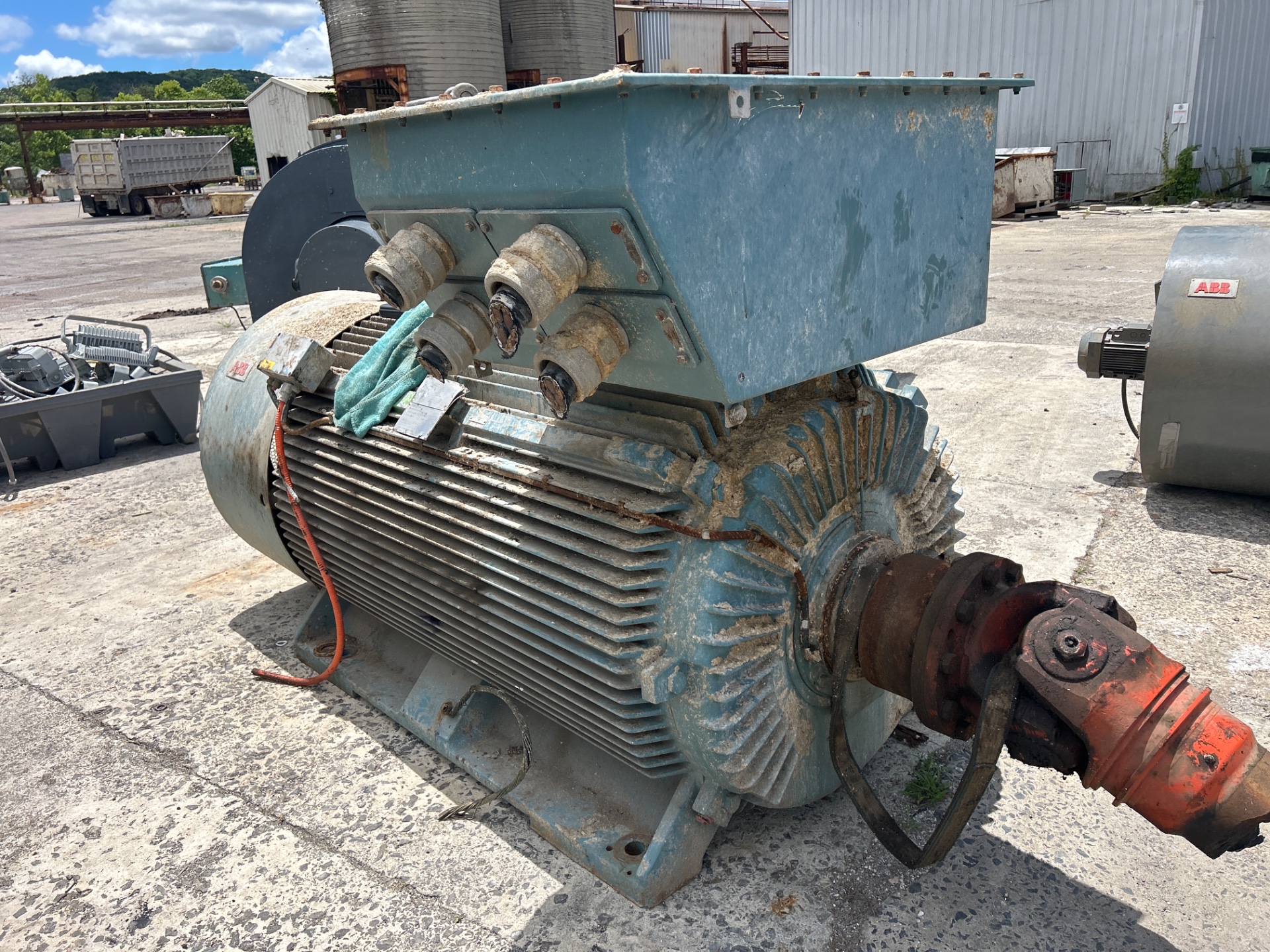 Synchronous Motor thumbnail 4