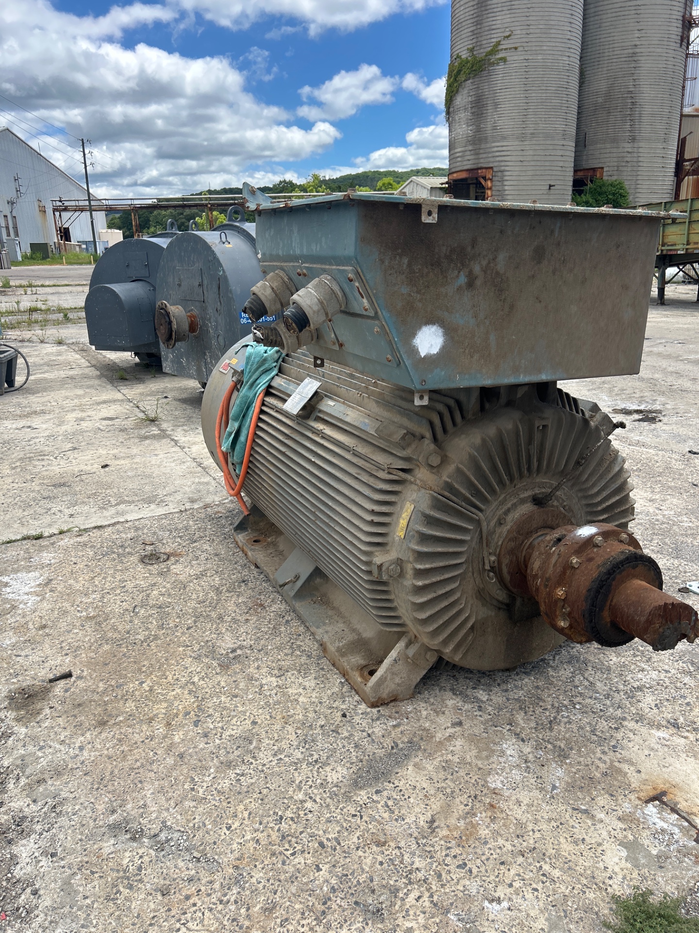 Synchronous Motor thumbnail 4