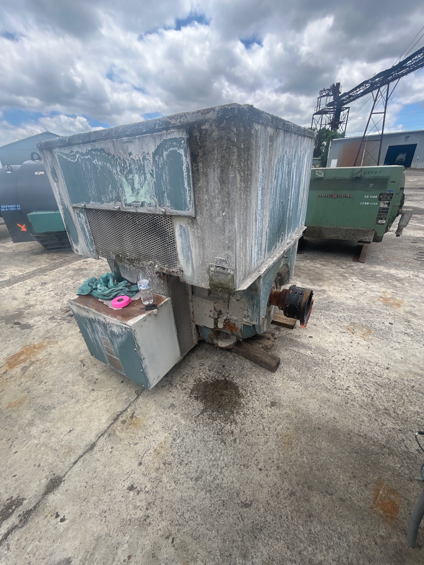 AC-Horizontal inventory photo