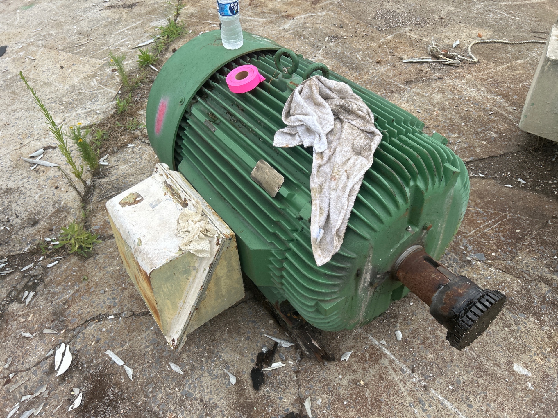 AC-Horizontal inventory photo