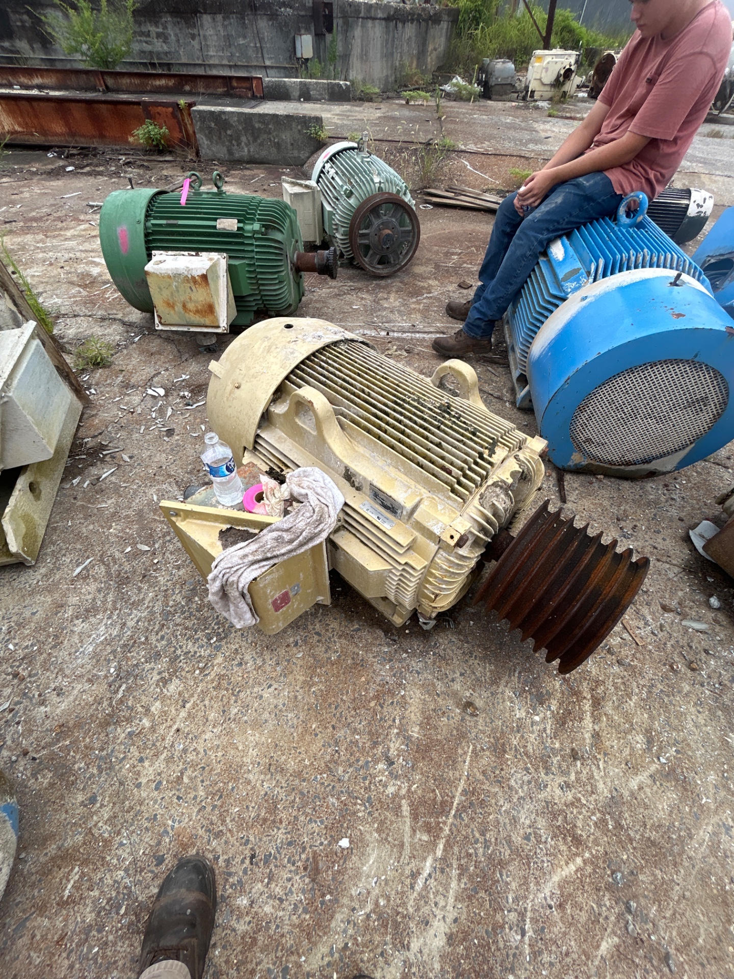 AC-Horizontal inventory photo